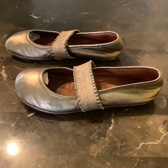 Gentle Soul Gabby Ballet Flat Size 6 